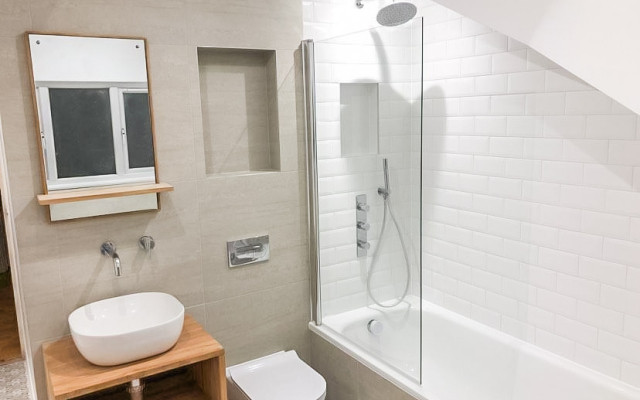 Explore Elegance: Aqualite Bathroom Design Featuring Crosswater Products