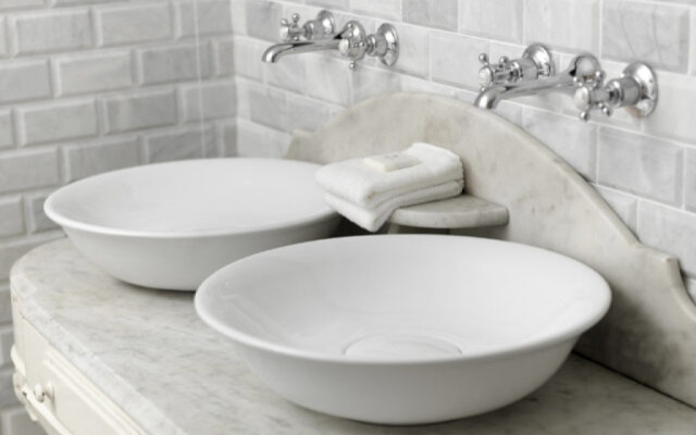 Elegant White Twin Countertop Basins for Stylish Bathrooms