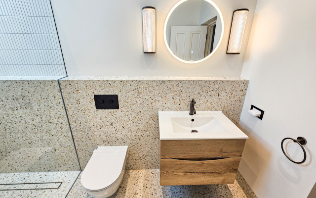 Discover the elegance of Highgate floating sanitaryware for modern bathrooms, beautifully designed with a blend of style and functionality.