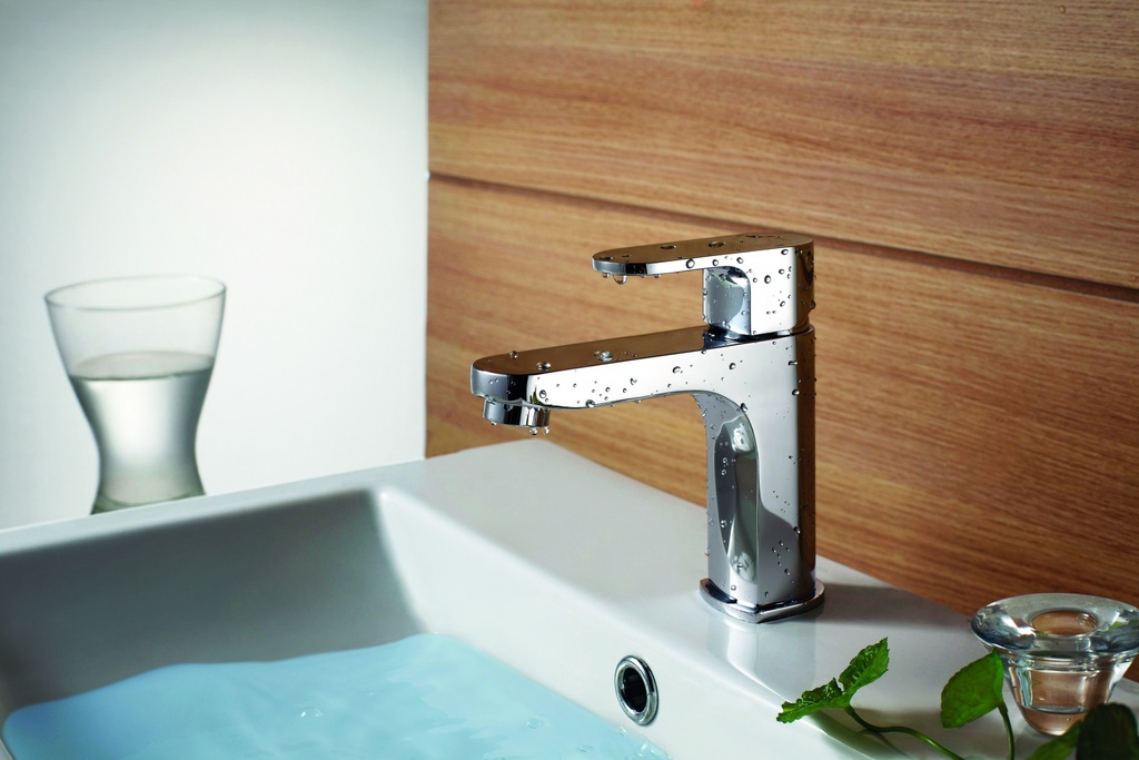 Smart 165mm Mono Basin Mixer - Chrome-2
