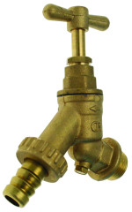 BRASS GARDEN BIB TAP C/W D/CHECK 1/2" Extra Image