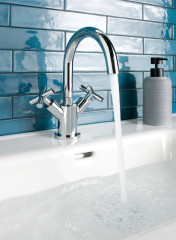 JTP SOLEX MONO DECK MOUNTED, SWIVEL SPOUT BAS – Extra Image 1