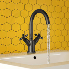 JTP SOLEX MONO DECK MOUNTED SWIVEL SPOUT BASI – Extra Image 1