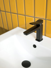 JTP HIX SL BASIN MIXER MATT BLACK – Extra Image 1