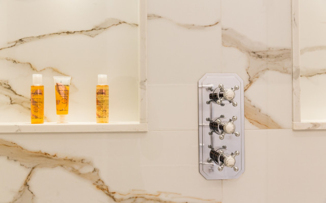 Sucken Shelf Concealed Shower Valves in a Luxurious Bathroom Setting